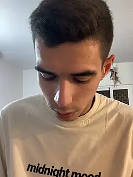 Snapshot of RicarBer chatting on February 2026 07:12:01 PM RicarBer online show from February 2026 07:12:01 PM