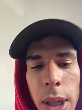 Snapshot of RicarBer chatting on February 2026 03:55:01 PM RicarBer online show from February 2026 03:55:01 PM