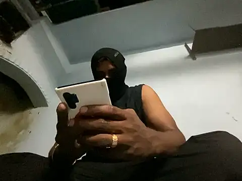 blackcobra94 online show from December 2024 09:11:02 PM