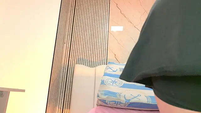 Sofia martiin online show from March 2026 03:08:02 AM