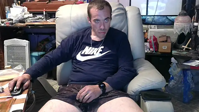 ScubaStevex online show from October 2025 09:56:02 PM