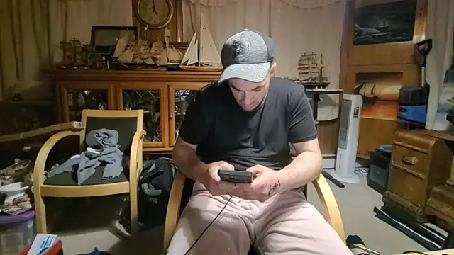 ScubaStevex online show from April 2026 04:15:01 AM