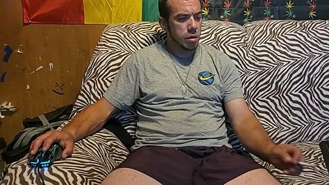 Snapshot of ScubaStevex chatting on June 2026 03:29:02 PM ScubaStevex online show from June 2026 03:29:02 PM
