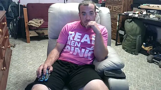 ScubaStevex online show from September 2025 01:12:01 AM