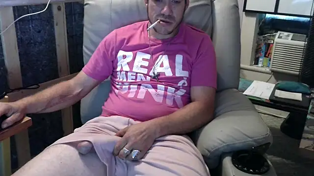 ScubaStevex online show from October 2025 12:38:02 PM