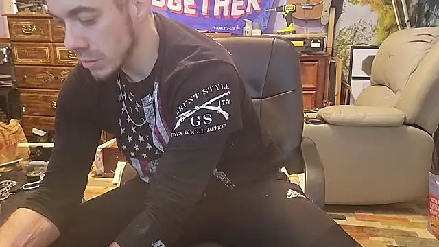 Snapshot of ScubaStevex chatting on January 2026 08:51:02 PM ScubaStevex online show from January 2026 08:51:02 PM