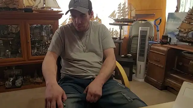 ScubaStevex online show from April 2026 06:36:01 PM