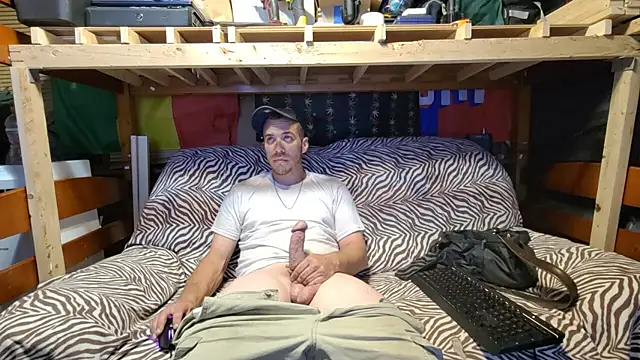 Snapshot of ScubaStevex chatting on July 2026 04:21:01 AM ScubaStevex online show from July 2026 04:21:01 AM