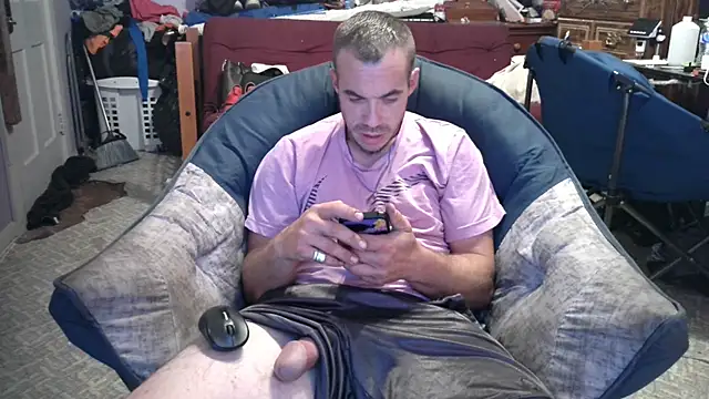 ScubaStevex online show from September 2025 09:25:02 PM