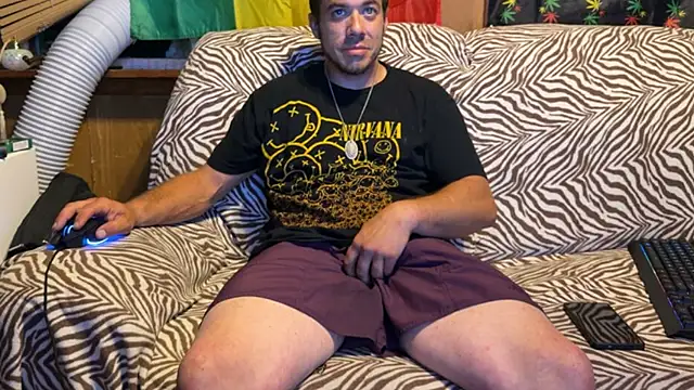 Snapshot of ScubaStevex chatting on June 2026 05:35:01 AM ScubaStevex online show from June 2026 05:35:01 AM