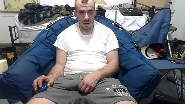 ScubaStevex online show from February 2025 01:17:02 PM