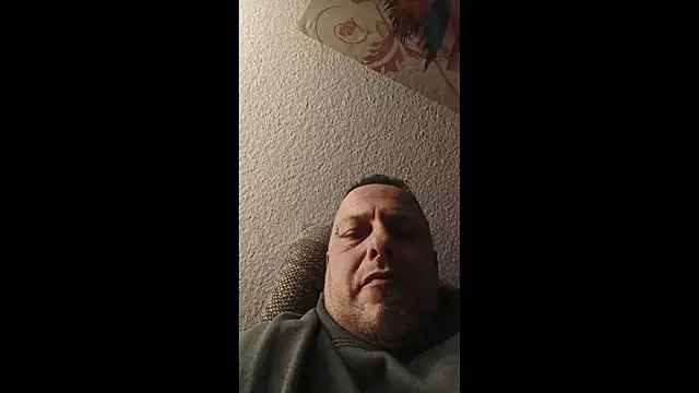 ich411983 online show from November 2025 09:52:02 PM