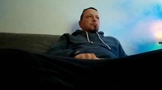 Snapshot of ich411983 chatting on December 2024 10:01:02 PM ich411983 online show from December 2024 10:01:02 PM