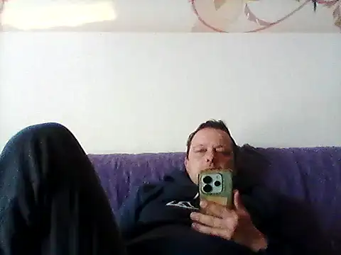 ich411983 online show from April 2026 06:33:02 AM