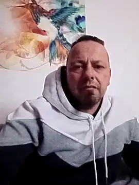 Snapshot of ich411983 chatting on October 2025 11:14:01 PM ich411983 online show from October 2025 11:14:01 PM