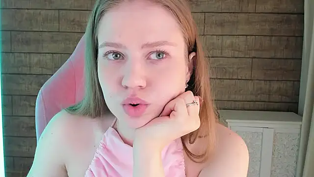 SelinSwarovski online show from April 2026 09:39:33 PM