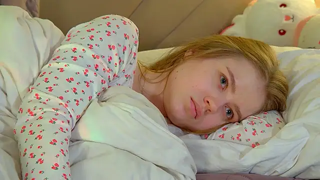 SelinSwarovski online show from March 2026 03:55:01 AM