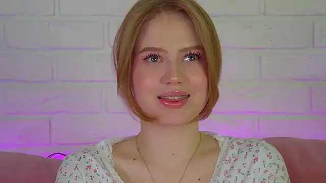 SelinSwarovski online show from January 2026 06:11:02 PM