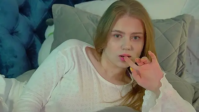 SelinSwarovski online show from February 2026 05:24:02 PM