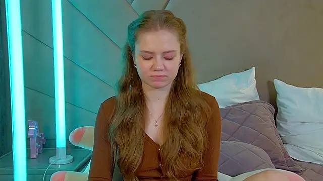 SelinSwarovski online show from April 2026 03:13:02 AM