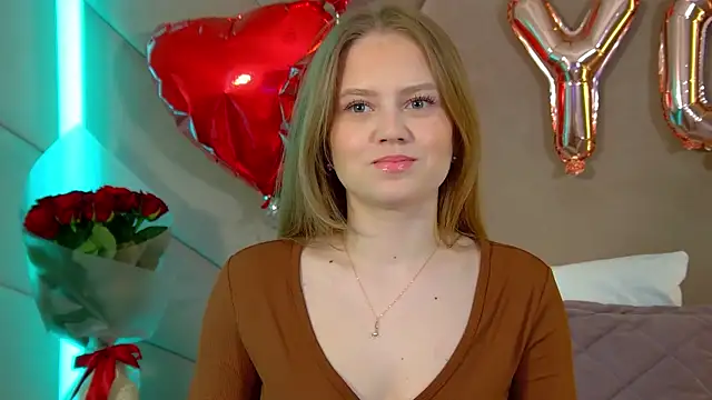 SelinSwarovski online show from February 2026 04:39:01 PM