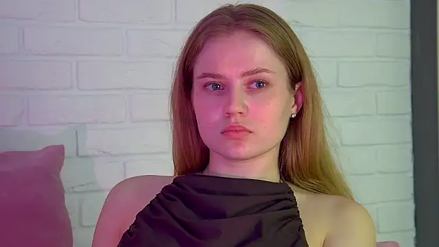 SelinSwarovski online show from November 2025 06:06:02 AM