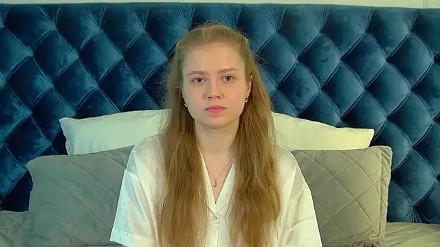 SelinSwarovski online show from April 2026 04:35:01 PM