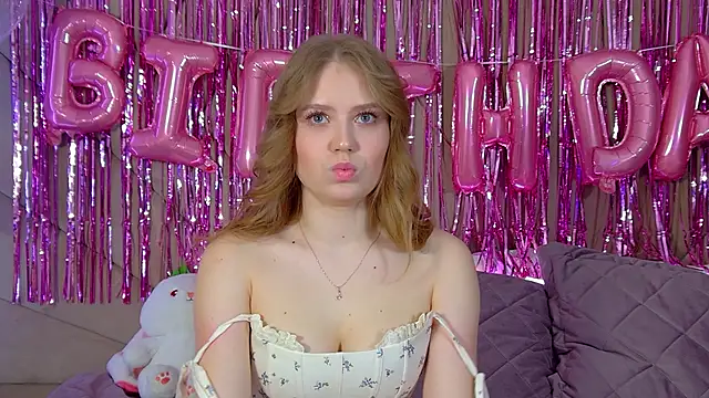 SelinSwarovski online show from February 2026 05:53:01 PM