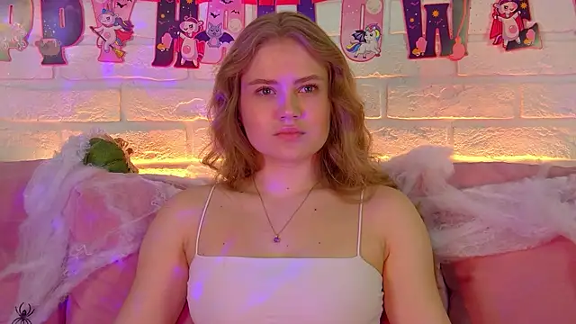 SelinSwarovski online show from October 2025 07:13:02 PM