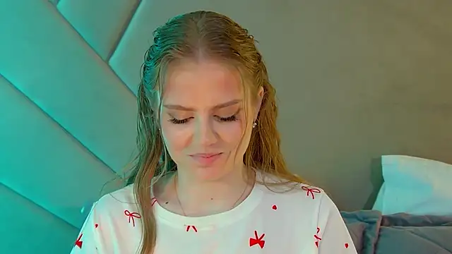 SelinSwarovski online show from March 2026 04:45:01 PM