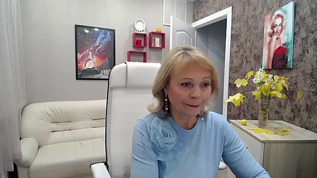 Snapshot of Milla_Cutie18 chatting on October 2025 05:41:01 AM Milla Cutie18 online show from October 2025 05:41:01 AM