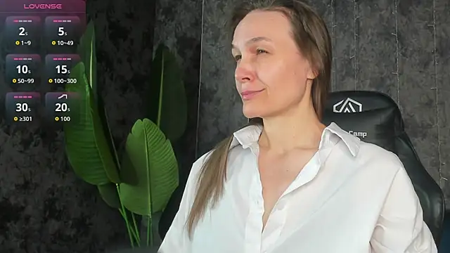 Lillian White online show from March 2026 01:06:01 AM