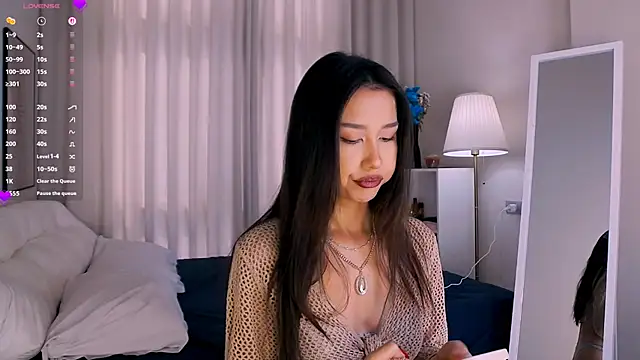 Snapshot of Melissa_Mone chatting on January 2026 04:19:01 AM Melissa Mone online show from January 2026 04:19:01 AM