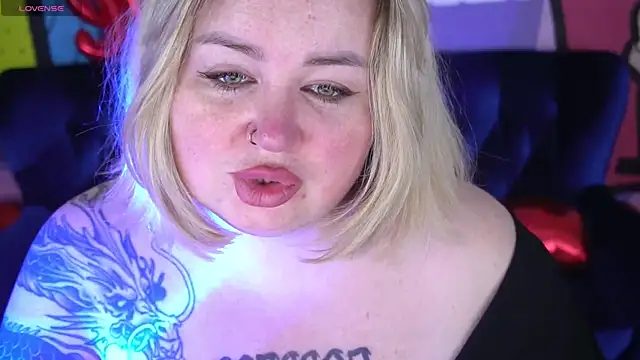 ZaraReignn online show from February 2026 08:38:01 PM