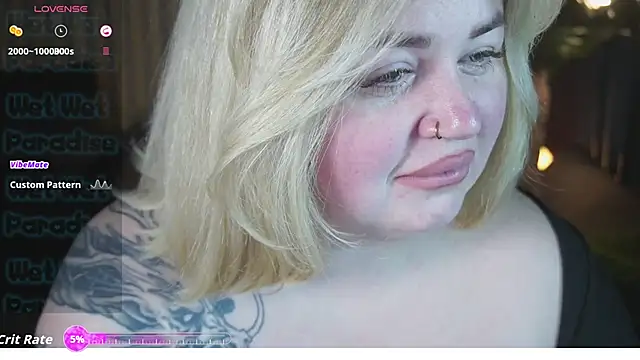 ZaraReignn online show from March 2026 08:37:01 PM