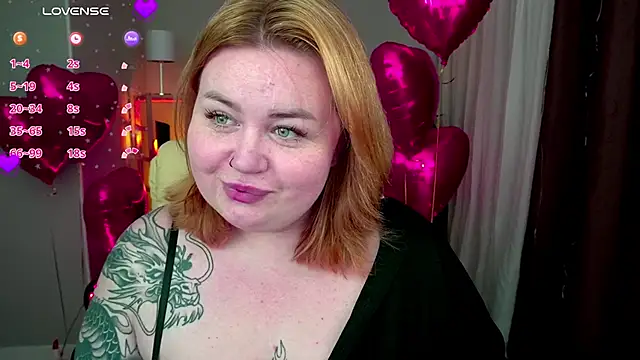 ZaraReignn online show from February 2025 09:10:01 PM