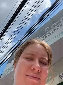 Snapshot of fluffy_bunnyxxx chatting on February 2026 06:26:01 AM fluffy bunnyxxx online show from February 2026 06:26:01 AM