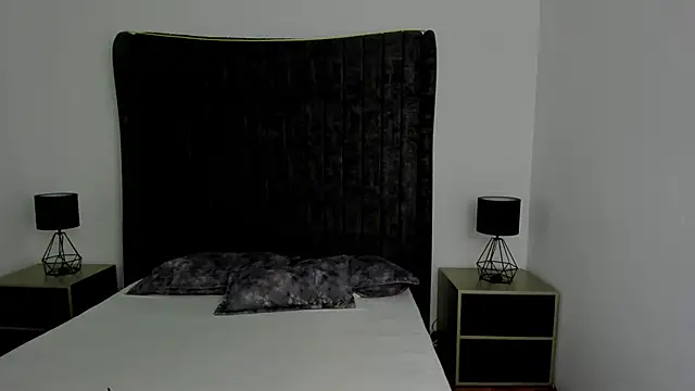 Snapshot of NataGarcia chatting on May 2026 07:39:02 PM NataGarcia online show from May 2026 07:39:02 PM