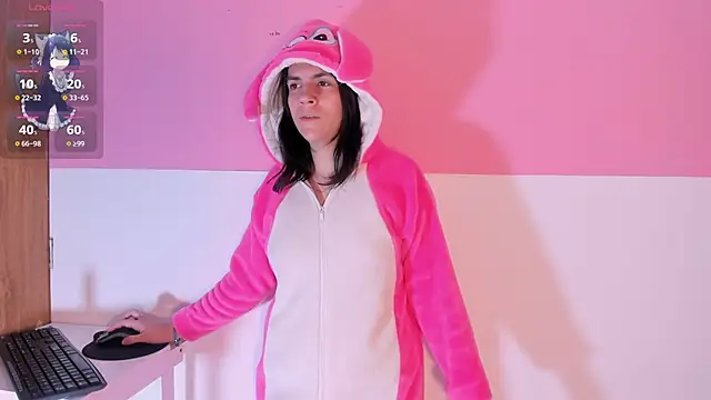 MorganitaX online show from November 2025 12:39:02 PM