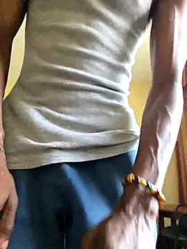 Snapshot of ElJudah7 chatting on December 2025 02:11:01 PM ElJudah7 online show from December 2025 02:11:01 PM