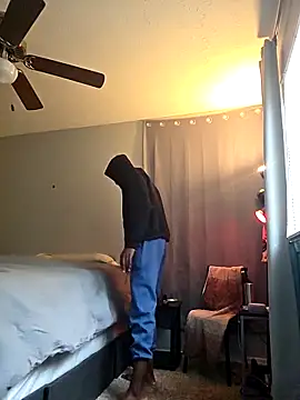 Snapshot of ElJudah7 chatting on November 2025 02:11:01 PM ElJudah7 online show from November 2025 02:11:01 PM