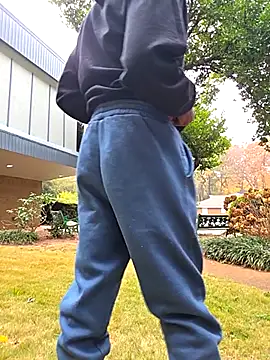 Snapshot of ElJudah7 chatting on November 2025 01:23:02 PM ElJudah7 online show from November 2025 01:23:02 PM