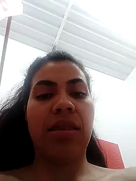 Snapshot of 02julieta chatting on October 2025 06:10:02 PM 02julieta online show from October 2025 06:10:02 PM