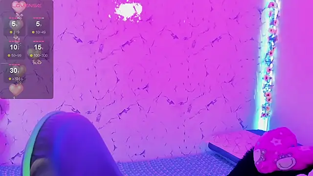 elissa iris online show from December 2025 02:11:02 AM