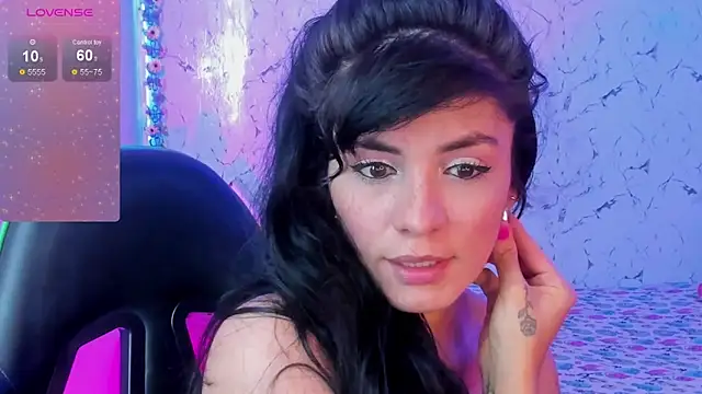 elissa iris online show from December 2025 03:11:01 AM