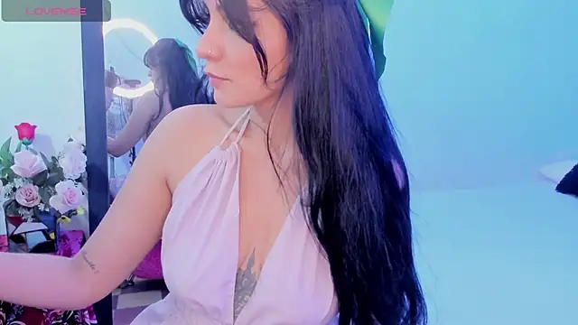 elissa iris online show from April 2026 01:40:01 AM