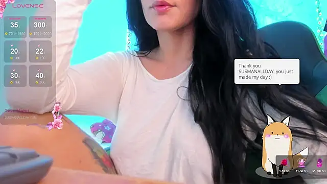 Snapshot of elissa_iris chatting on September 2025 03:50:02 AM elissa iris online show from September 2025 03:50:02 AM