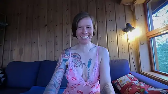 SexyExclusiveflower online show from May 2026 06:39:01 PM