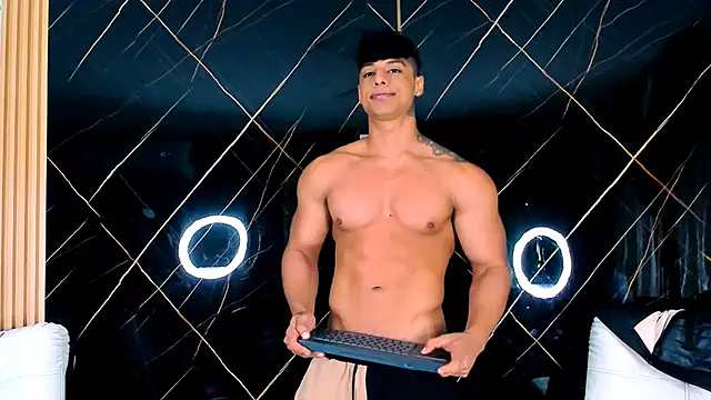 Owen Muzcle online show from November 2025 09:30:01 PM