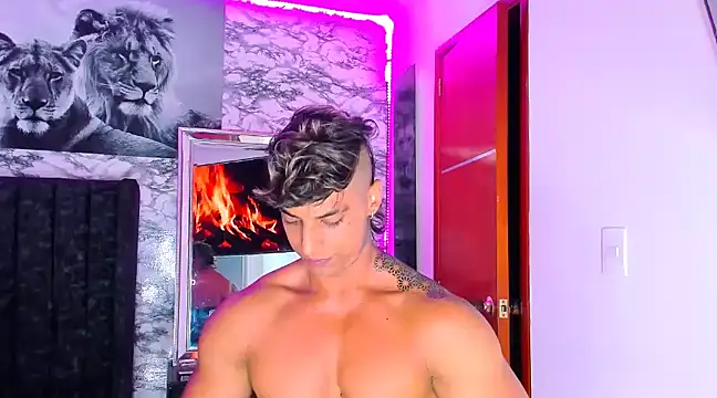 Owen Muzcle online show from January 2025 04:47:01 AM